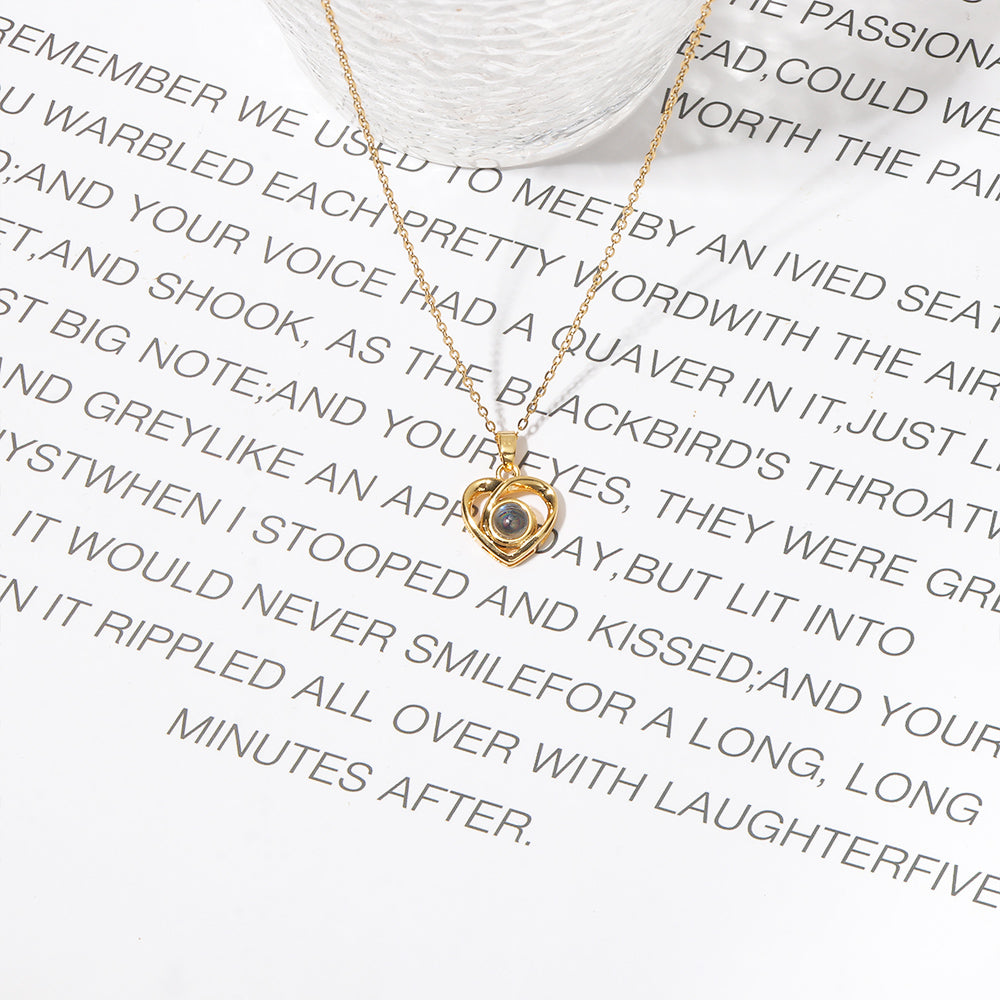 Zikrayati Gems Heart Photo Necklace